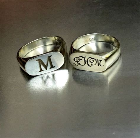 Personalized signet ring, Women ring gift, Monogram ring, Letter ring, Pinky ring, Silver signet ...