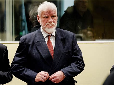 War criminal 'drinks poison' during Hague tribunal sentence appeal