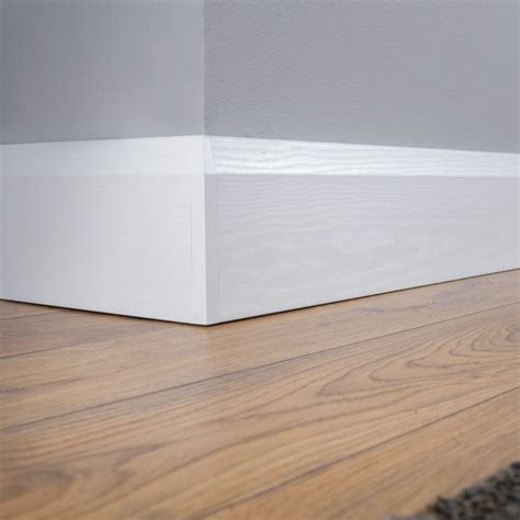 http://www.eurocell.co.uk/interior-products/skirting-boards/150mm ...