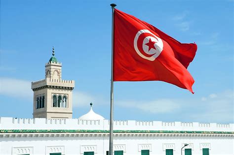 What Do the Colors and Symbols of the Flag of Tunisia Mean ...