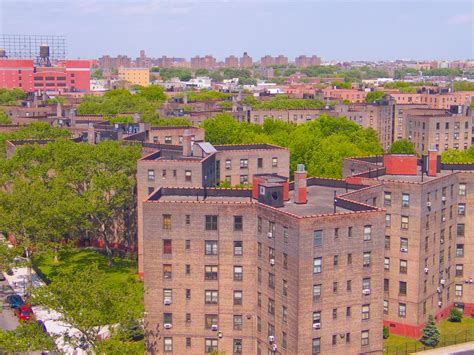 queensbridge projects | shot of the Queensbridge Projects in… | Flickr