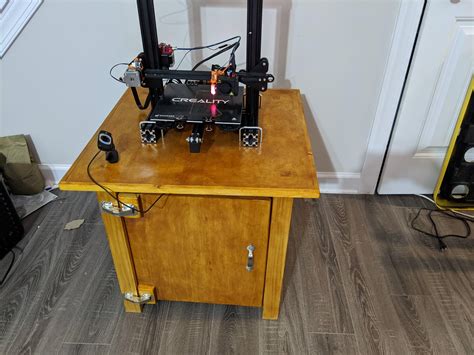 First table - for 3D printer : BeginnerWoodWorking