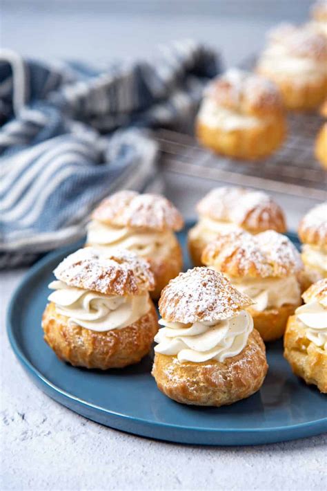 Perfect Cream Puffs Recipe (For Beginners) - The Flavor Bender