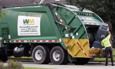 Waste Management pays $3 billion for Advanced Disposal