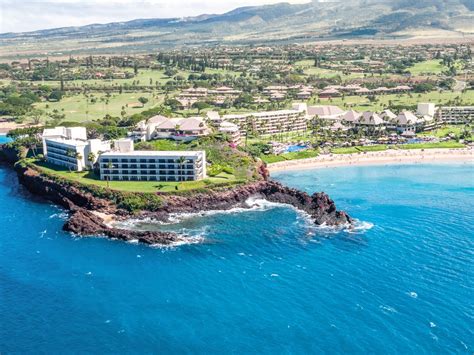 Sheraton Maui Resort & Spa, - Resort Review - Condé Nast Traveler