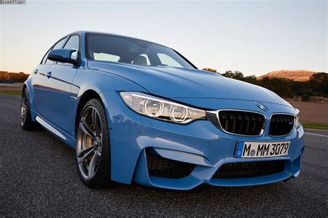 BMW M3 2014: Offizielle Bilder und Infos zum M3 F80 in Yas Marina Blau