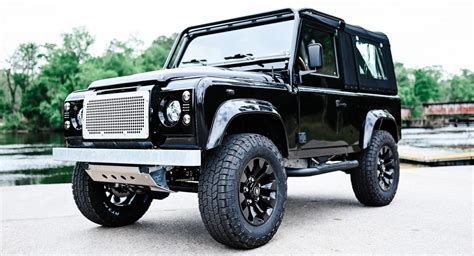 Osprey's Two-Door 1997 Land Rover Defender LS3 V8 Is Just About Perfect ...