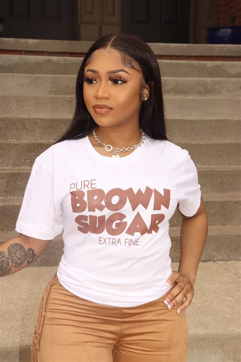 PURE BROWN SUGAR GRAPHIC T-SHIRT in 2022 | Pure products, Basic tee, Women