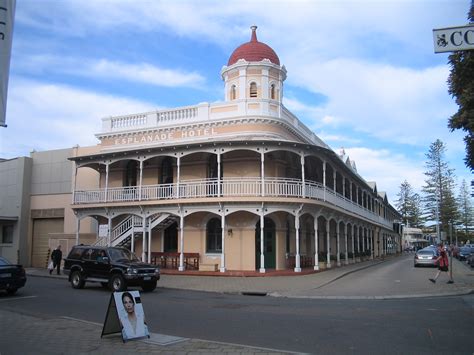 Image: Esplanade Hotel, Fremantle