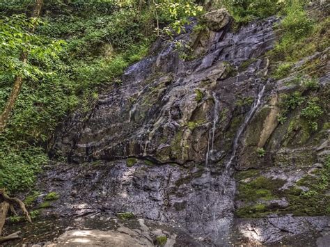 9 Jaw-Dropping Waterfalls in Shenandoah National Park