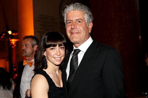 Ariane Bourdain Biography, Age, Height, Father & Net Worth 2024 - VCSD