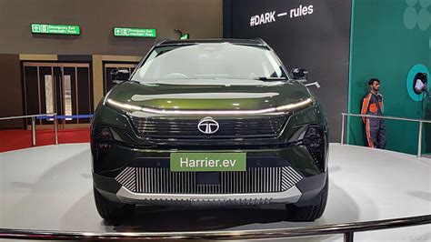 Tata Harrier EV concept exhibited at Bharat Mobility Expo | CarTrade