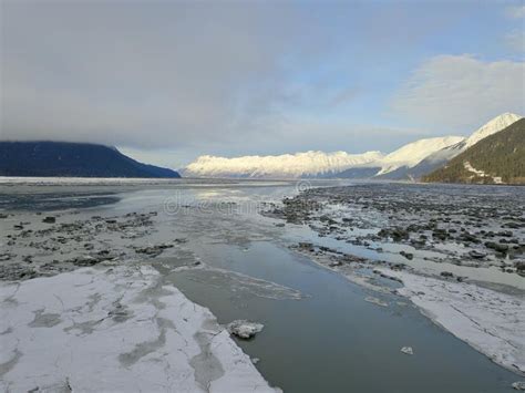 Icy Waters of Cook Inlet in Alaska Stock Image - Image of alaska, winter: 139207179