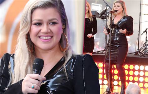 Kelly Clarkson Shows Off Weight Loss Today Show