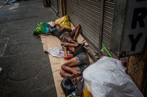 Poverty in the Philippines - 11.4M families remain poor - World Politics