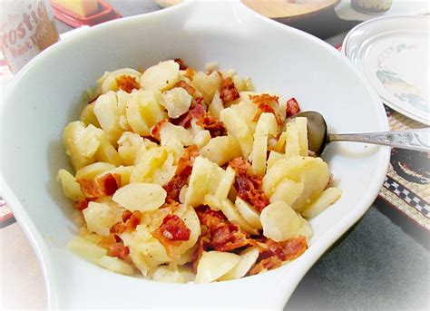 Pennsylvania Dutch Hot German Potato Salad Recipe