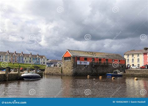 Aberaeron Inner Harbour editorial stock image. Image of defence - 104562469