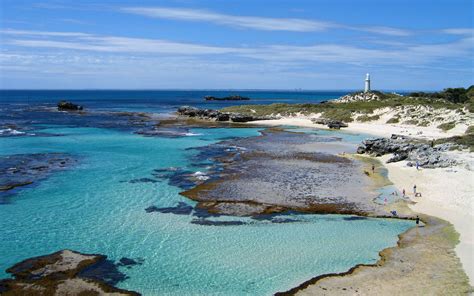 The Basin Beach / Rottnest Island / Western Australia // World Beach Guide