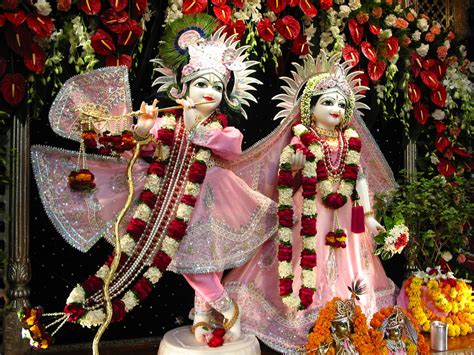 Nice Pictures of Lord Krishna Raas Leela with Radha | Festival Chaska