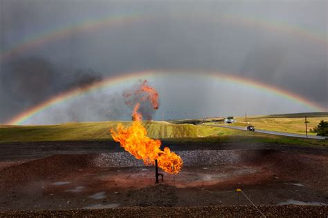 Texas Reconsiders Flaring - SL-Advisors