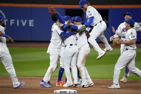 Watch: Francisco Lindor leads N.Y. Mets into NLCS with grand slam vs ...