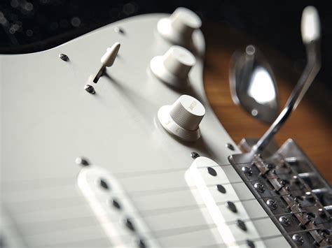 THE TONE -Fender Stratocaster CGI Visualization- :: Behance