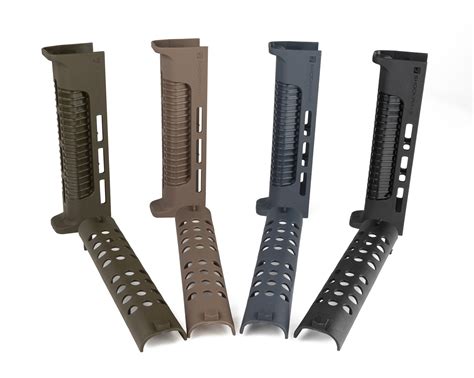 Shockwave Raptor F1 Forend for Mossberg 590 Heat Shield