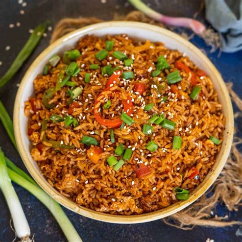 Korean Gochujang Fried Rice (Bokkeumbap) | Recipe | Fried rice, Easy chinese recipes, Rice recipes