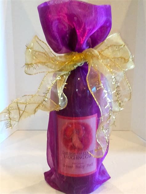 Pin by Lela Raine on Make It Yourself | Wine bottle gift bag, Wine gift bag, Christmas sewing