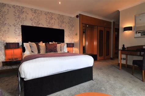 THE HILLCREST HOTEL WIDNES - 2018 Prices, Reviews & Photos - TripAdvisor