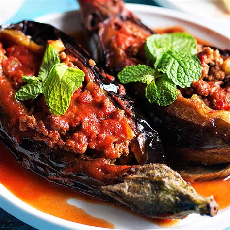 Karniyarik Turkish Stuffed Eggplant [Video] • Unicorns in the Kitchen