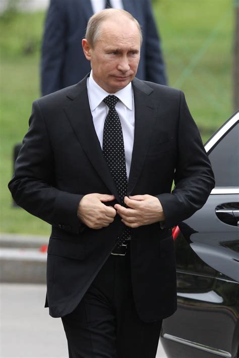 Vladimir Putin weight, height and age. Body measurements!