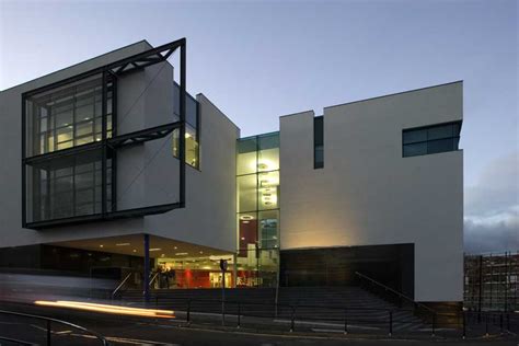 Dundee University Building: Architecture - e-architect