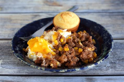 The Mashed Potato Topping Makes This Hamburger Casserole a Full Meal | Recipe | Full meal ...