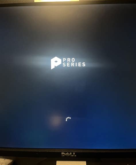 Computer gets stuck in logo and doesn’t boot windows : r/computerhelp