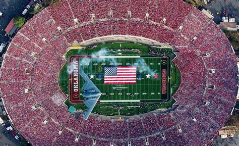 Aerial Photo of the B2 Stealth Bomber Flyover at the 2018 Rose Bowl ...