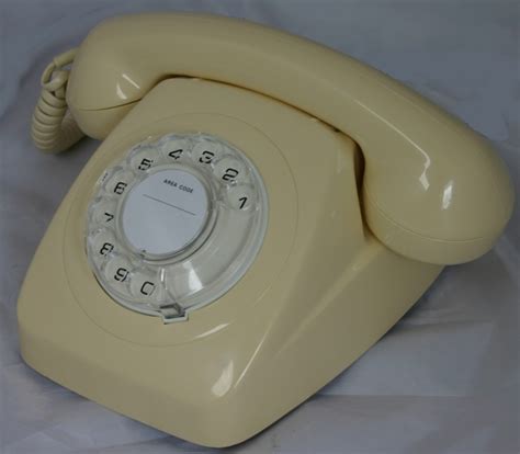 Ivory Rotary Dial Phone - 802 made by PMG / Telecom refurbished - NEW Plastic Case