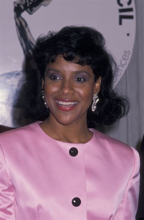 Phylicia Rashad's Shimmering Shadow | 1988 Emmys Hair and Makeup ...