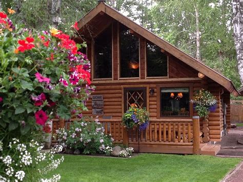 Beautiful Remodeled Cabin near Glacier National Park UPDATED 2020 - TripAdvisor - West Glacier ...