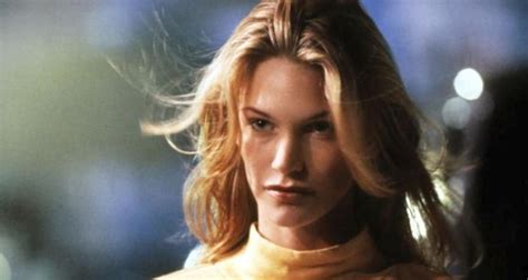 Whatever Happened to Natasha Henstridge After the “Species” Films? - TVovermind