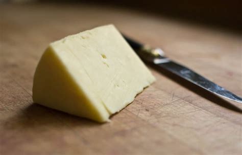 Six of the best matches for cheddar cheese | Matching Food & Wine