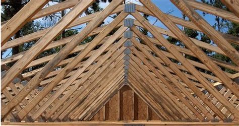 How to Build Wooden Roof Trusses | Dengarden