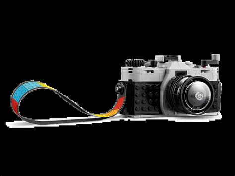 Build Your Own Vintage Camera with LEGO’s Retro Camera Creator Set | No Film School