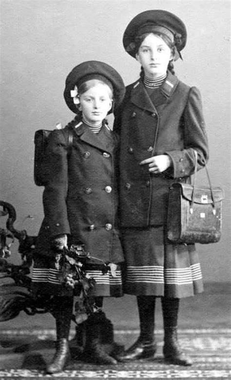 Vintage Russian Female School Uniforms: 24 Beautiful Portraits of ...