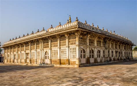 Gujarat Heritage Sites: Sarkhej Roza - Heritage Tourism in Gujarat