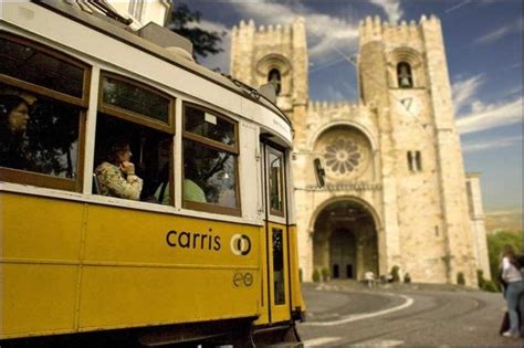 Lisbon Cathedral | TripsPoint