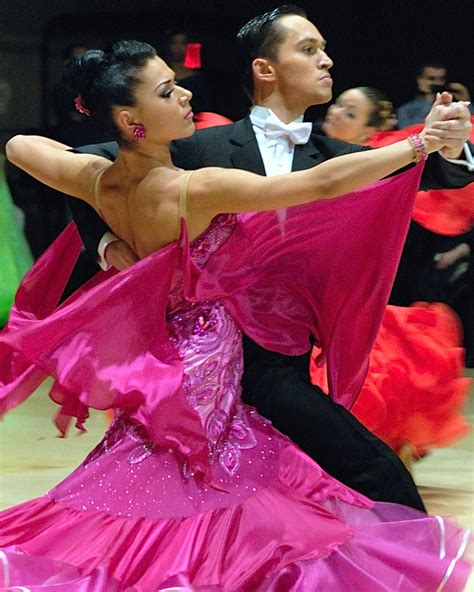 Guide to Argentine Tango for Ballroom Dancers • TangoForge