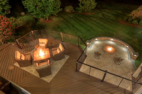 4 Reasons to Install Deck Lighting When You Install Your Railing