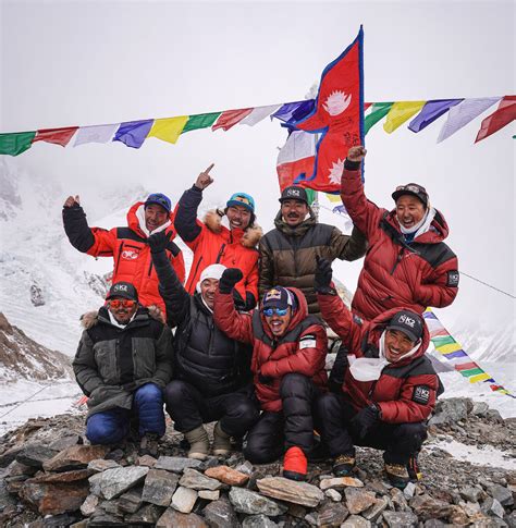 How Climbers Reached the Summit of K2 in Winter for the First Time ...