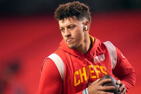 What was Patrick Mahomes' height and weight during the NFL Draft?